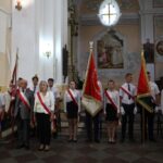 Poczty Sztandarowe w kościele 2