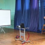 Uczeń podczas prezentacji