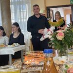 Wręczanie pamiątek 2