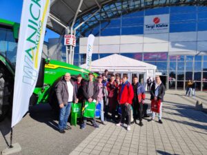 Uczniowie podczas Targów