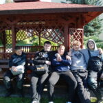 Uczniowie podczas ogniska integracyjnego 11