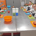 Uczniowie podczas zajęć 3