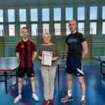 Zdjęcie pamiątkowe reprezentacji szkół 5