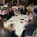 Uczennice podczas Dnia Kobiet