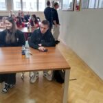 Uczeń ZSCKR przed rozpoczęciem konkursu