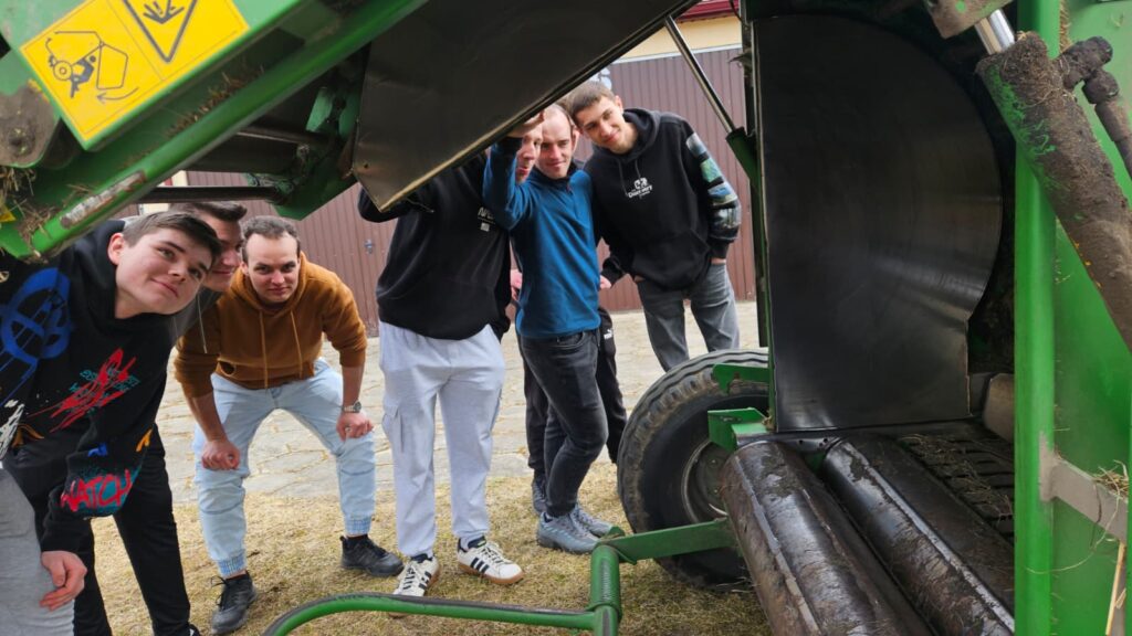 Kurs operatorów prasy wysokiego stopnia zgniotu