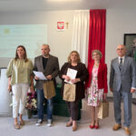 Dyrekcja z prelegentami konferencji